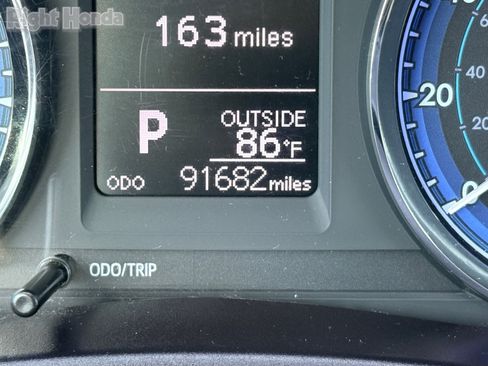 Used 2019 Toyota Corolla L image 17