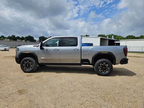 New 2026 GMC Sierra 2500 AT4X AWD/4WD image 2