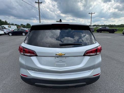 Used 2022 Chevrolet Equinox LT w/ Driver Convenience Package FWD image 14
