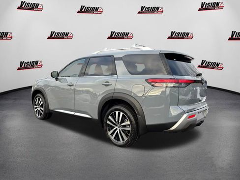 New 2025 Nissan Pathfinder Platinum w/ Lighting Package (N92) image 7