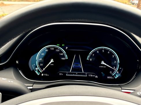 Used 2025 Genesis GV70 3.5T Sport w/ Sport Prestige Package image 5