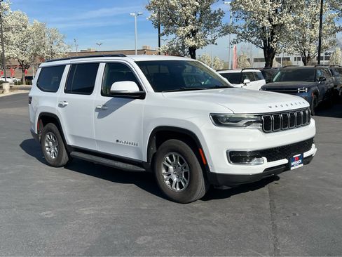 Used 2022 Jeep Wagoneer Series I image 5