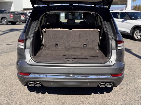 Used 2023 Lincoln Aviator Reserve w/ Equipment Group 201A image 13