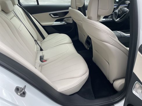 New 2026 Mercedes-Benz E 350 Sedan image 40