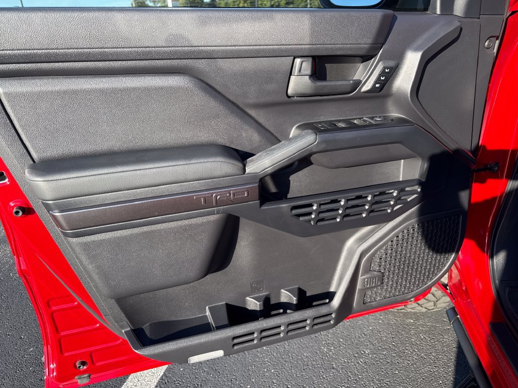 Used 2025 Toyota 4Runner TRD Sport Premium w/ Tow Technology Package AWD/4WD image 14