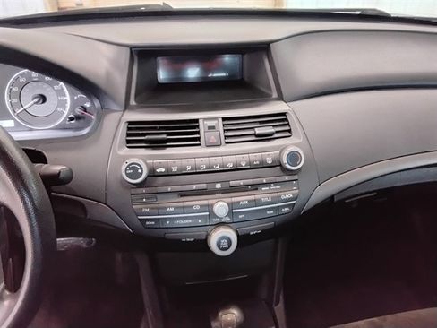 Used 2009 Honda Accord LX-P image 12