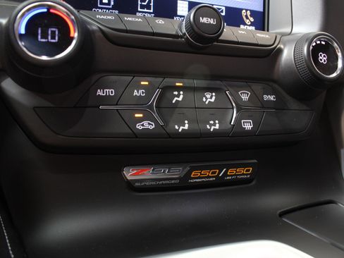 Used 2017 Chevrolet Corvette Z06 image 50