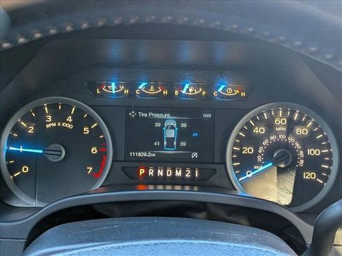 Used 2017 Ford F150 XLT w/ Equipment Group 302A Luxury image 11