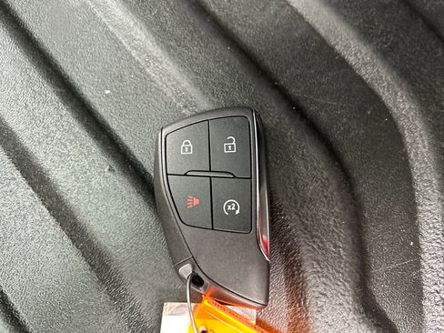 Used 2024 Chevrolet Silverado 3500 LT w/ Convenience Package image 39