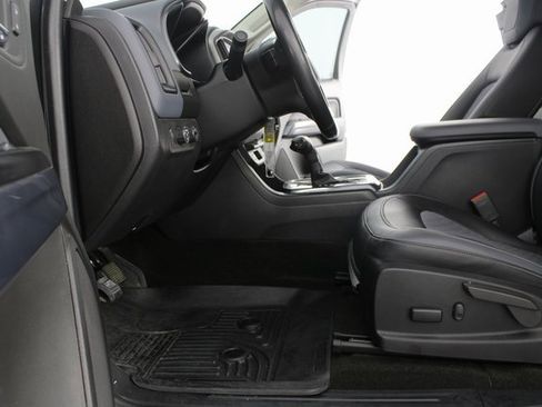 Used 2016 Chevrolet Colorado Z71 image 15