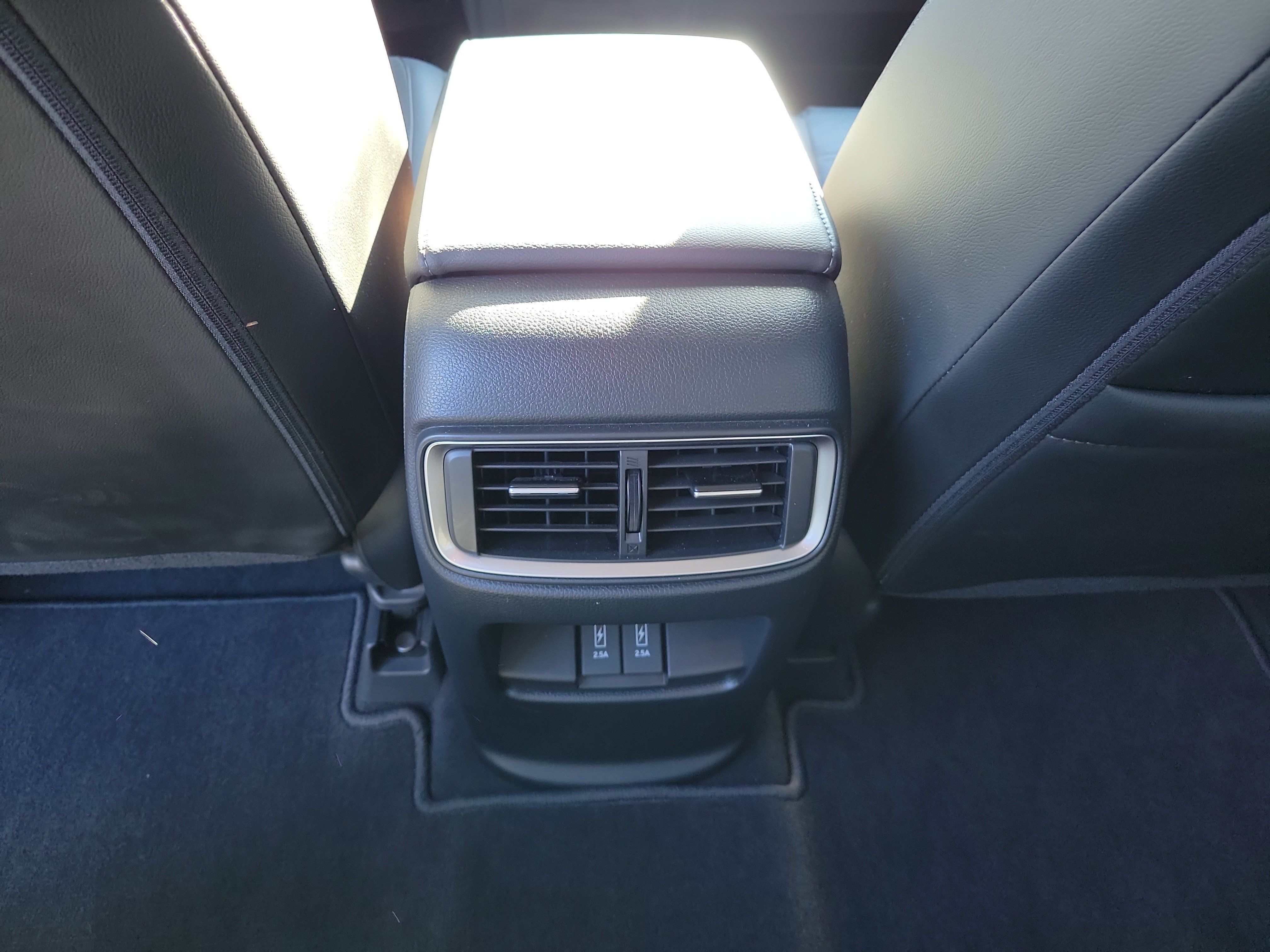 Used 2020 Honda CR-V Touring image 11