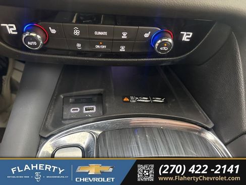 Used 2023 Buick Enclave Essence w/ Experience Buick Package image 27