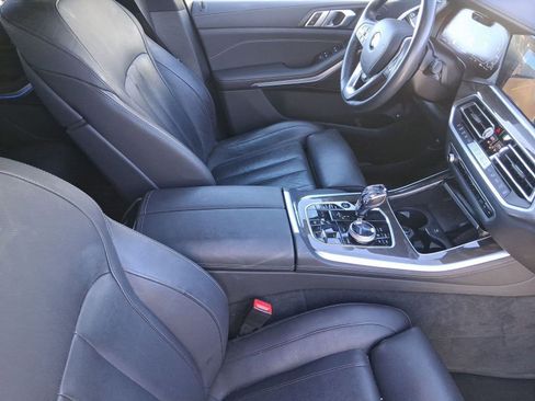 Certified 2022 BMW X5 xDrive45e w/ Executive Package image 31