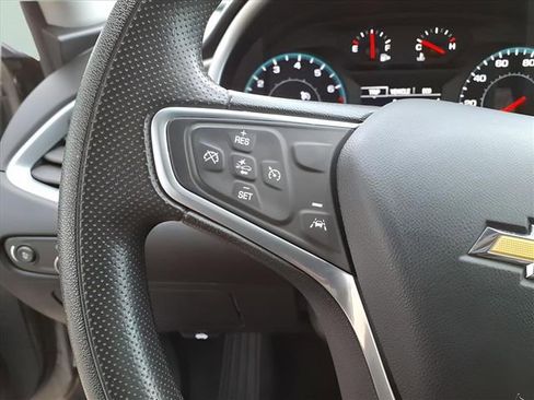 Used 2023 Chevrolet Malibu LS image 16