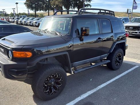 Used 2008 Toyota FJ Cruiser 4WD image 1