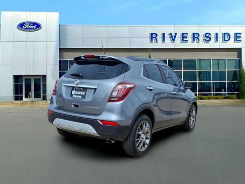 Used 2019 Buick Encore Sport Touring FWD image 7