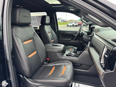 Used 2022 GMC Sierra 1500 AT4 w/ AT4 Premium Package AWD/4WD image 15