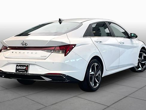 Used 2023 Hyundai Elantra Limited w/ Cargo Package FWD image 13