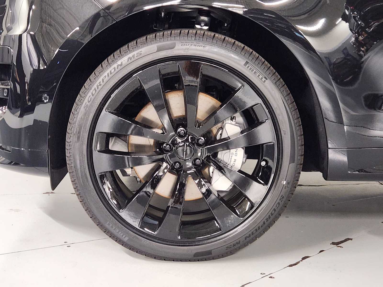 New 2027 Land Rover Range Rover Sport Dynamic SE AWD/4WD image 8