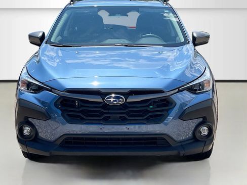 Used 2024 Subaru Crosstrek 2.0i Premium AWD/4WD image 2
