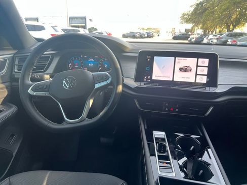 New 2026 Volkswagen Atlas Cross Sport SE FWD image 49