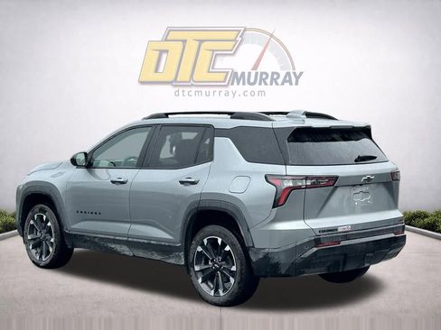 Used 2026 Chevrolet Equinox RS FWD image 3