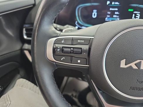 Certified 2023 Kia Sportage EX image 19