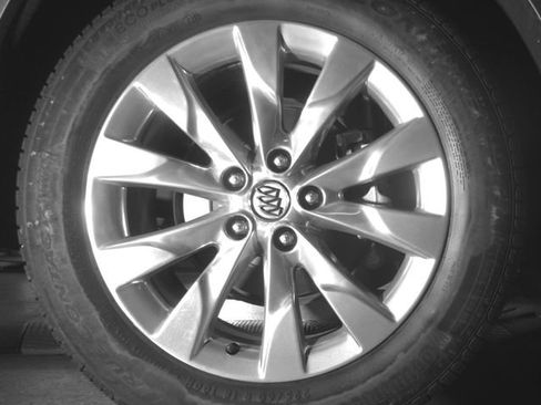 Used 2017 Buick Envision Essence FWD image 54