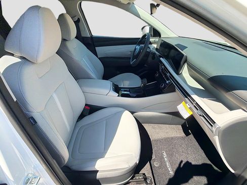 New 2026 Hyundai Tucson SEL image 15