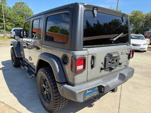 Used 2020 Jeep Wrangler Unlimited Sport AWD/4WD image 5