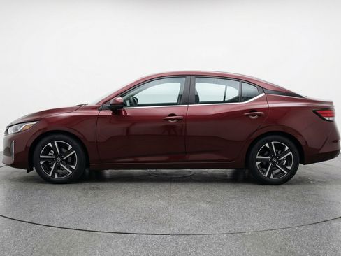 Used 2025 Nissan Sentra SV image 5