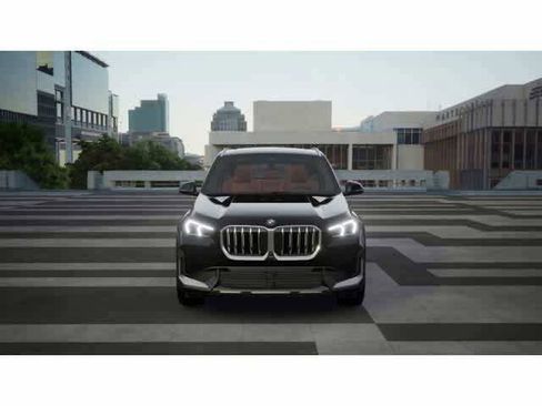 New 2026 BMW X1 xDrive28i w/ Technology Package AWD/4WD image 3