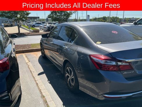 Used 2017 Honda Accord LX image 7