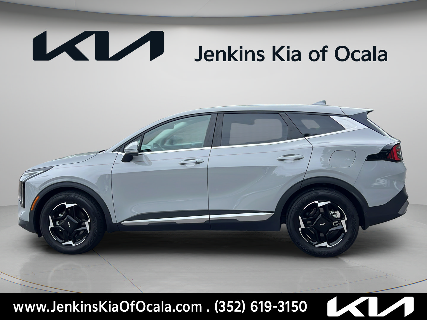 Certified 2026 Kia Sportage EX FWD image 6