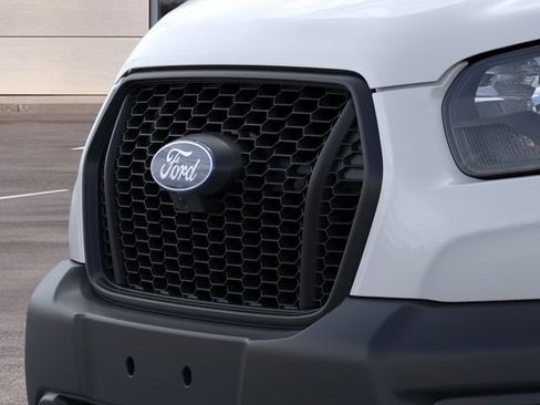 New 2026 Ford Transit 250 148 Medium Roof w/ Load Area Protection Package RWD image 17