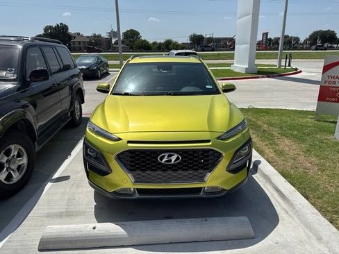 Used 2019 Hyundai Kona Limited AWD/4WD image 2