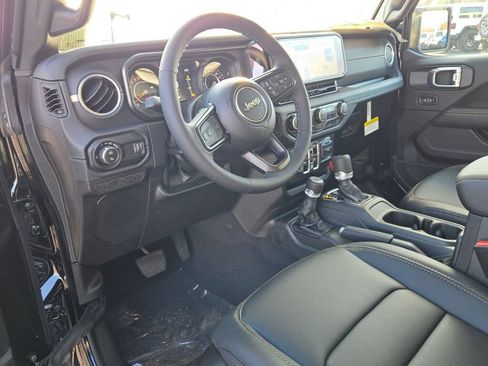 New 2026 Jeep Gladiator Mojave AWD/4WD image 21