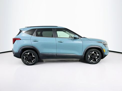 Used 2024 Kia Seltos EX AWD/4WD image 10