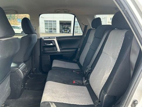 Used 2014 Toyota 4Runner SR5 image 11