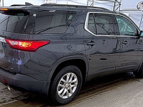 Used 2019 Chevrolet Traverse LT FWD image 4