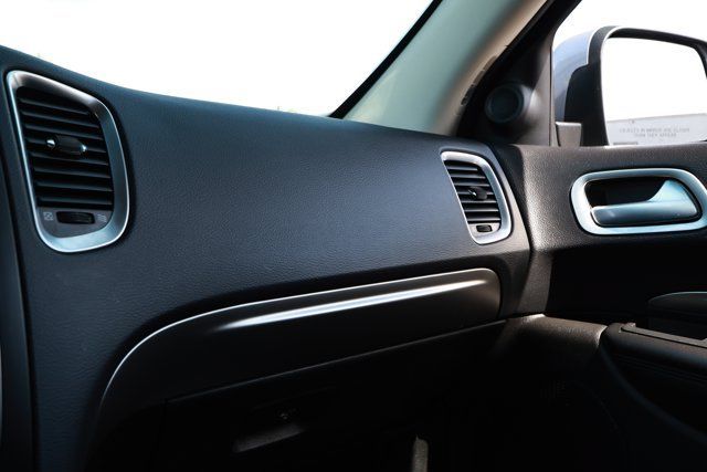 Used 2020 Dodge Durango SXT RWD image 23