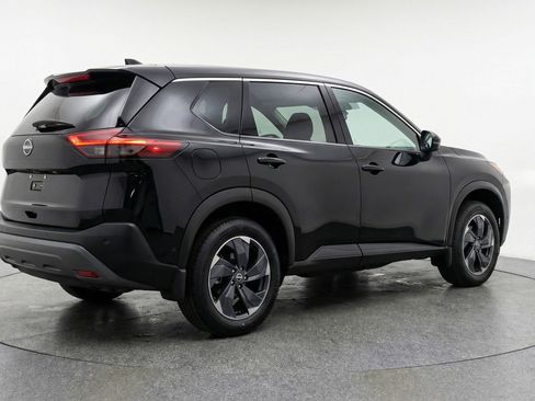 Used 2025 Nissan Rogue SV image 9