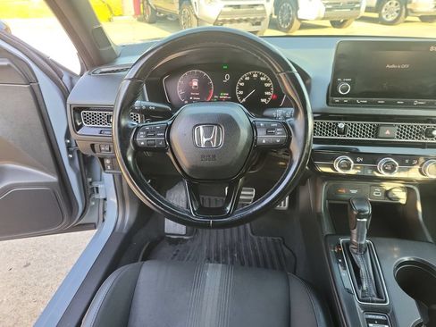 Used 2022 Honda Civic Sport image 17