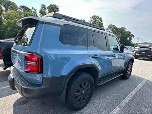 Used 2025 Toyota Land Cruiser w/ Premium Package AWD/4WD image 5