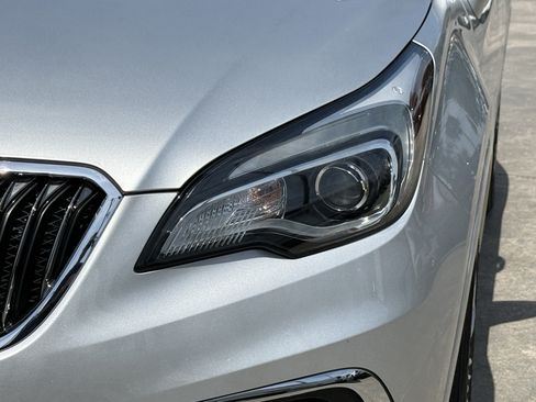 Used 2018 Buick Envision Preferred FWD image 11