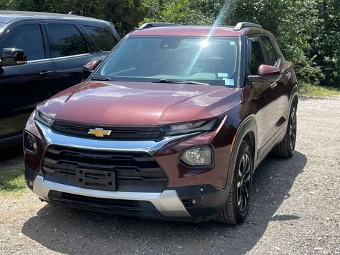 Used 2023 Chevrolet TrailBlazer LT w/ Convenience Package FWD image 1