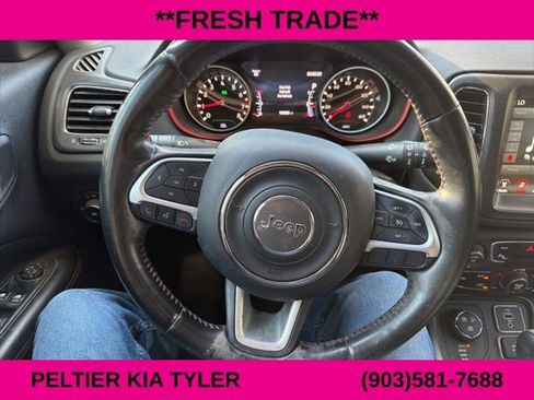 Used 2018 Jeep Compass Trailhawk w/ Navigation Group image 18