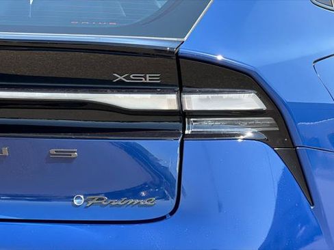 Certified 2023 Toyota Prius Prime Premium FWD image 32