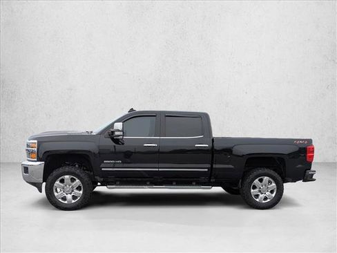 Used 2019 Chevrolet Silverado 2500 LTZ w/ Duramax Plus Package image 8