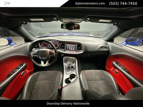 Used 2018 Dodge Challenger R/T Plus image 32